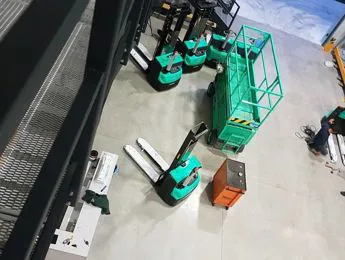 Sede TG Car Carrelli magazzino