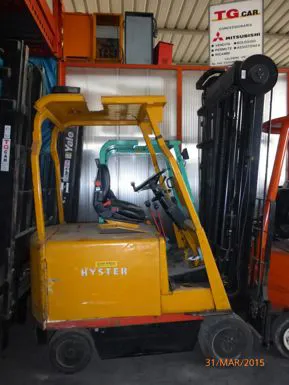 HYSTER - E305